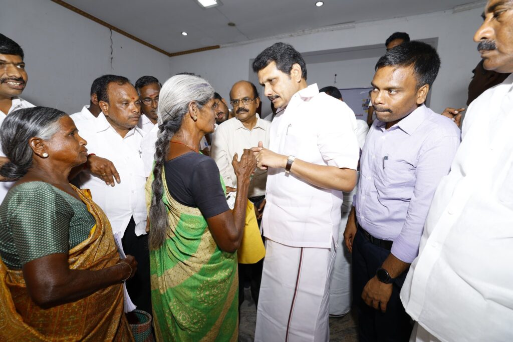As part of the #UngaludanStalin initiative launched by Hon’ble CM Thalapathy M.K. Stalin to deliver essential services to people’s doorsteps, a special camp was held on 30-07-2025 at PSR Marriage Hall, Andankovil East, Karur. I received petitions from local residents.