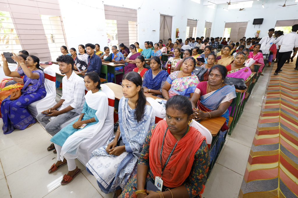 Job Fair Success in Karur Under CM Stalin’s Vision | V. Senthil Balaji