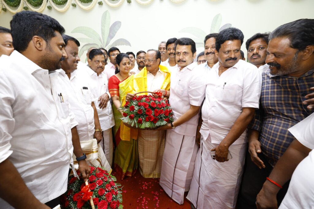 While participating in the 81st birthday celebration of our highly respected elder brother, Thiru. Pongalur N. Palanichamy, former District Secretary of the unified Coimbatore District DMK, former Minister, and current Vice Chairman of the DMK Properties Protection Committee, heartfelt greetings and best wishes were extended on this special occasion.